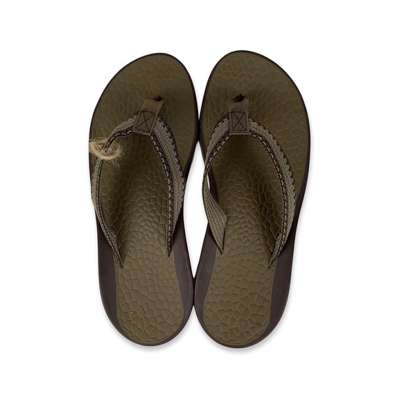 Chaco Tan and Brown Thong Flip Flop Slip On Sandal NWOT - Picture 5 of 8